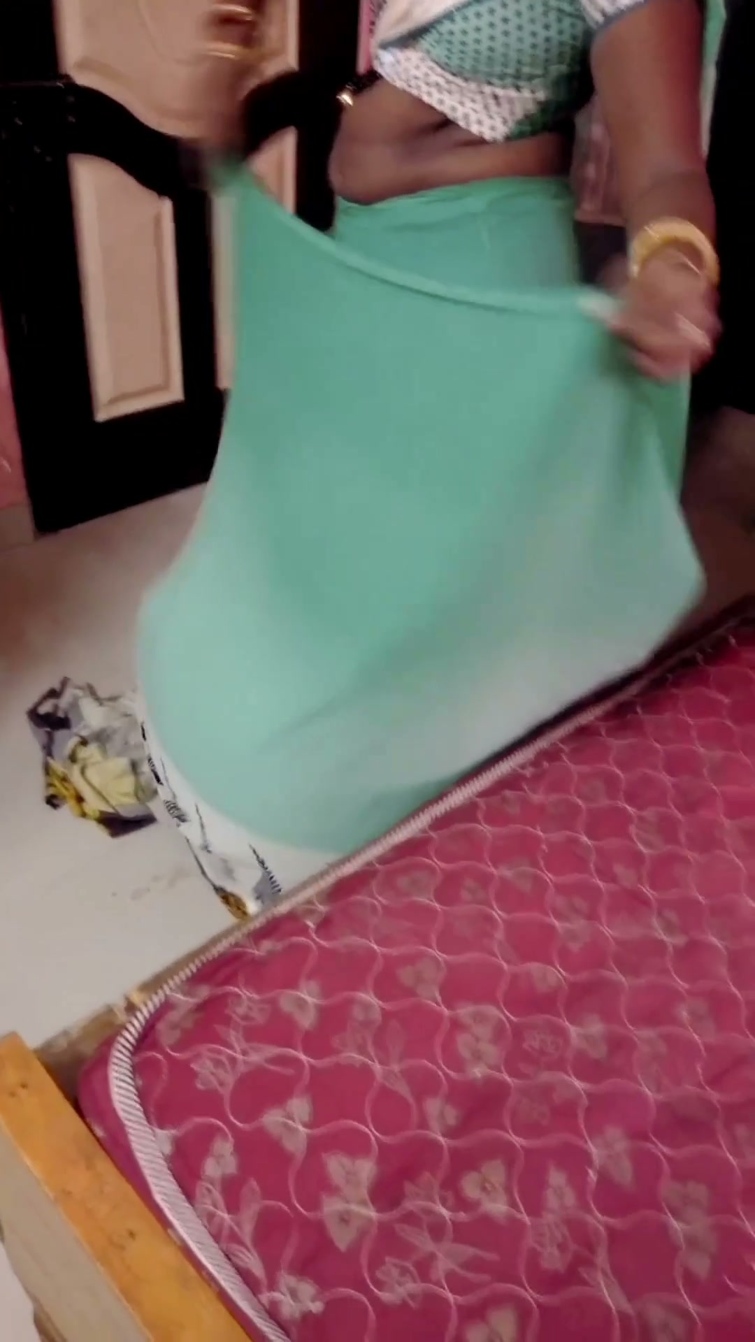 Frame 9