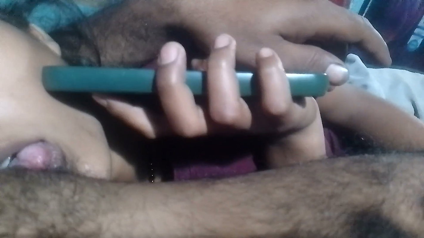 Handjob and Cum Out