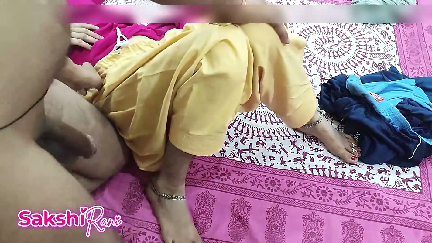 Hot Bhabi wants massage with her dever and dever fucked satisfied bhabi Full Hindi Viral Video