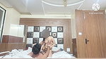 NEWLY WED BHABHI KO HOTEL MEIN ZABARDAST CHODA