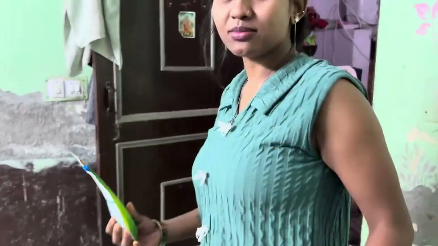 Sweety Bhabhi sex with Blinkit Delivery Boy, Full Hindi Video