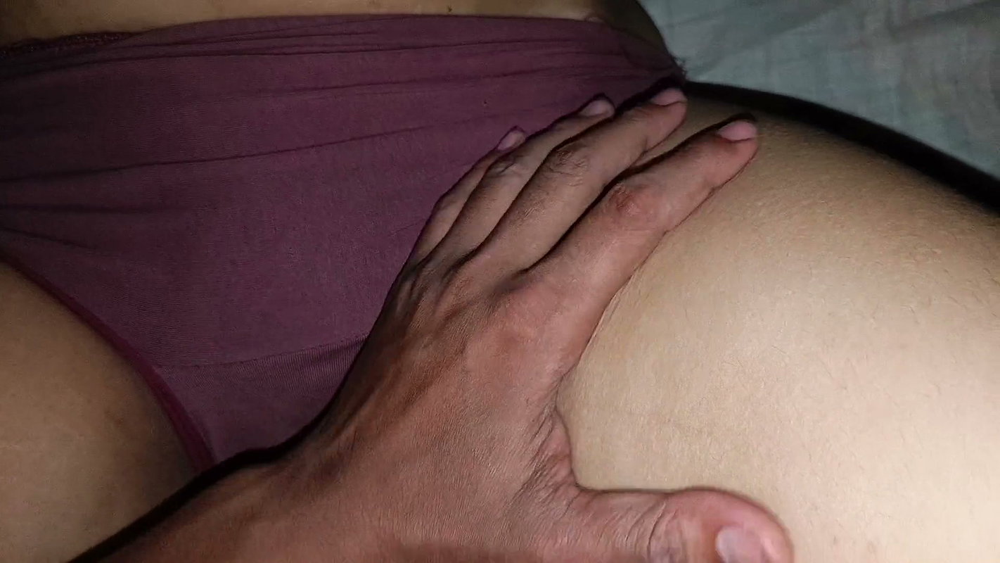 Bengali Beautiful Horny Village Bhabhi, Called Me at Night 1am in Her Room and Full Night Sex with Bhabhi.