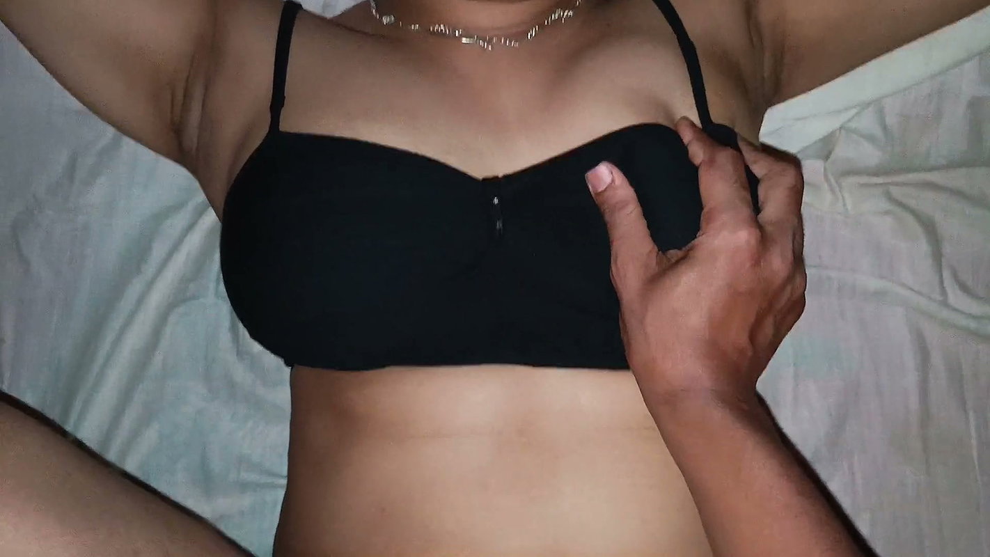 Bengali Beautiful Horny Village Bhabhi, Called Me at Night 1am in Her Room and Full Night Sex with Bhabhi.