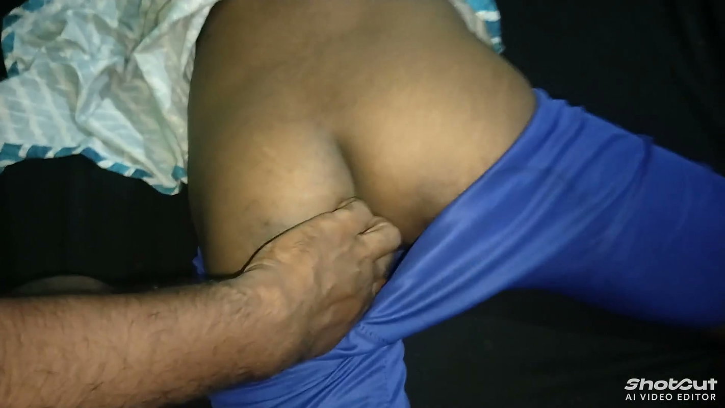Hot Bhabhi’s Beautiful Pussy Fucking Desi Village Video Pussy Fucking by Stepbrother