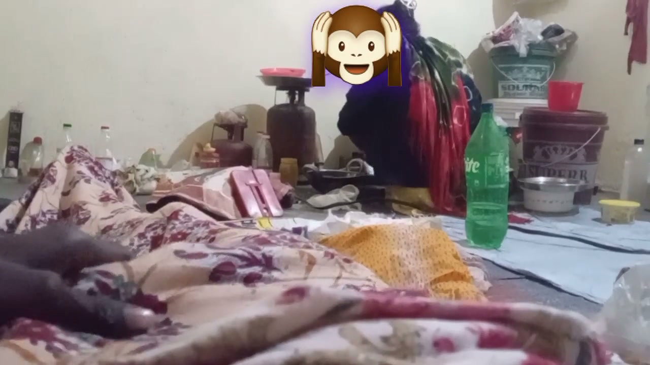 I Was Cooking and the Guy Masturbated Behind My Back. Indian Desi Boy and Mummy