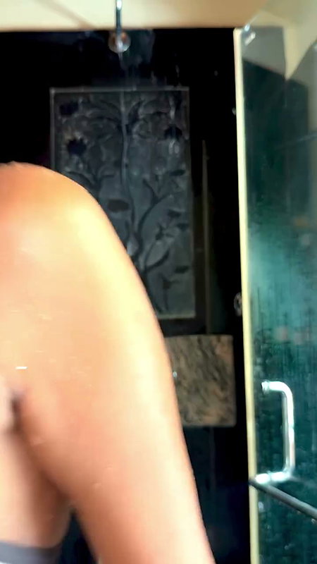 GF MATERIAL RITU DUSKY DESIRED IN LINGERIE AND TOWEL 2