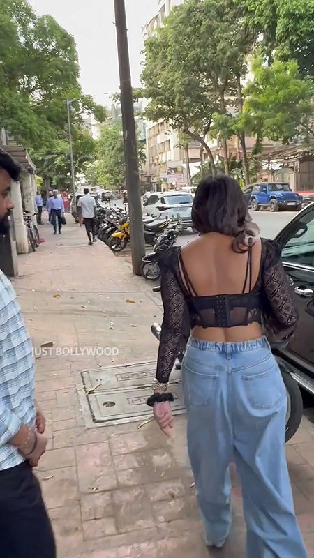 SHARMA IRRESISTIBLE ALWAYS BOLD BOMBSHELL SEXY TEASE 2 1