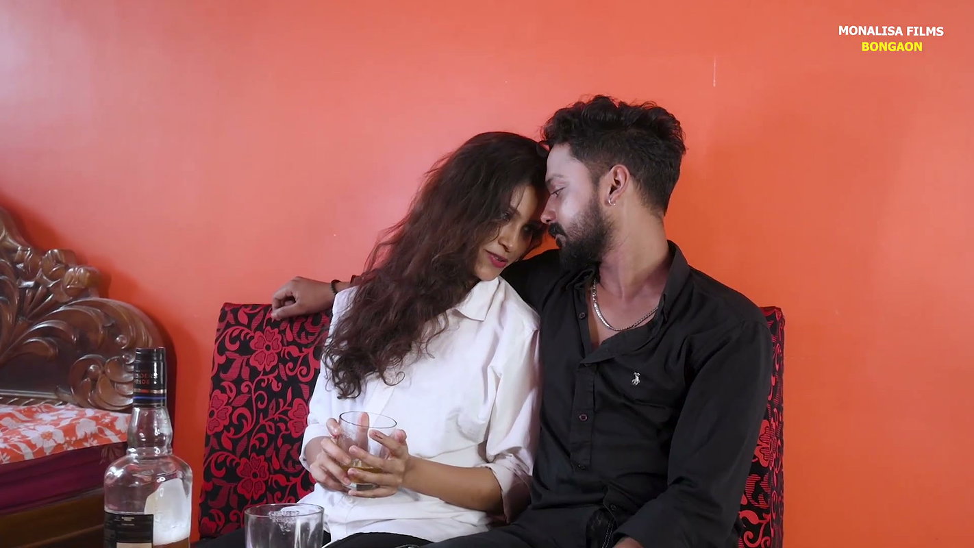 hot scene – Navel caressed, Lip kiss 2