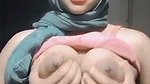 cute muslim girl squeeze boobies and fingaring 2