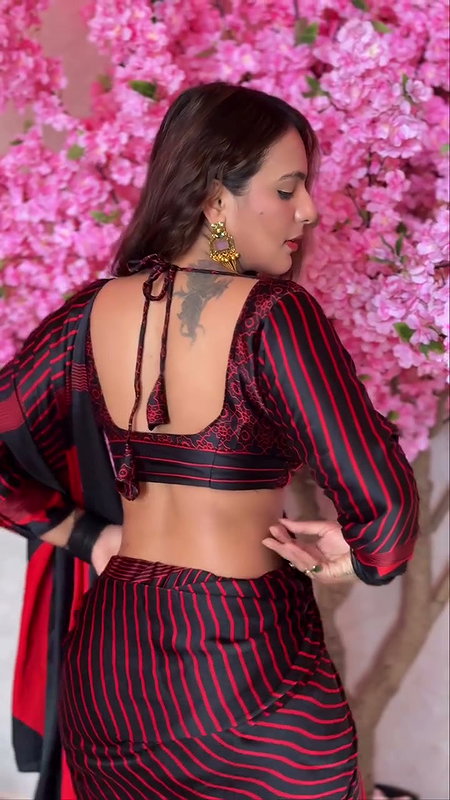 PANDEY FAPWORTHY SEXY WIFE MATERIAL IN RED BRA BLOUSE SAREE 2