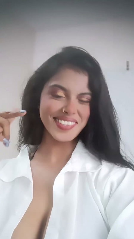 HALDER DAMN SEDUCTIVE CUM DESERVING CLEAVAGE VIEW UUFFF 2 2