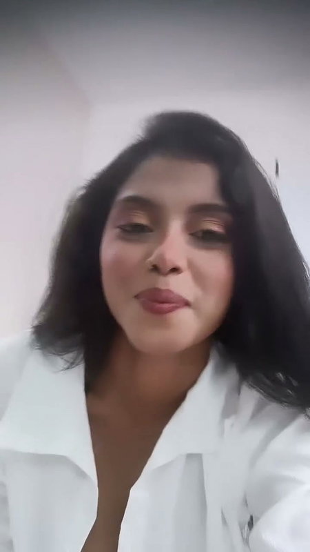HALDER DAMN SEDUCTIVE CUM DESERVING CLEAVAGE VIEW UUFFF 2 2