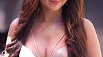 SIZZLING SEXY NAVEL AND CLEAVAGE EXPOSE 2 1