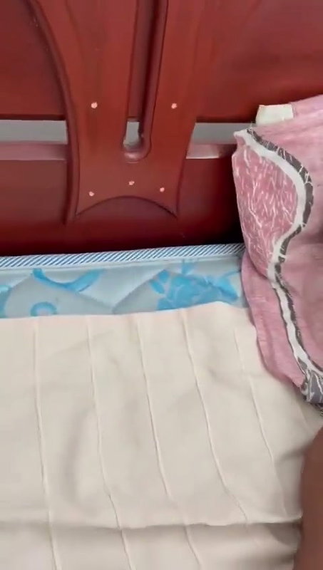 gf in hotel ready for fucking 2