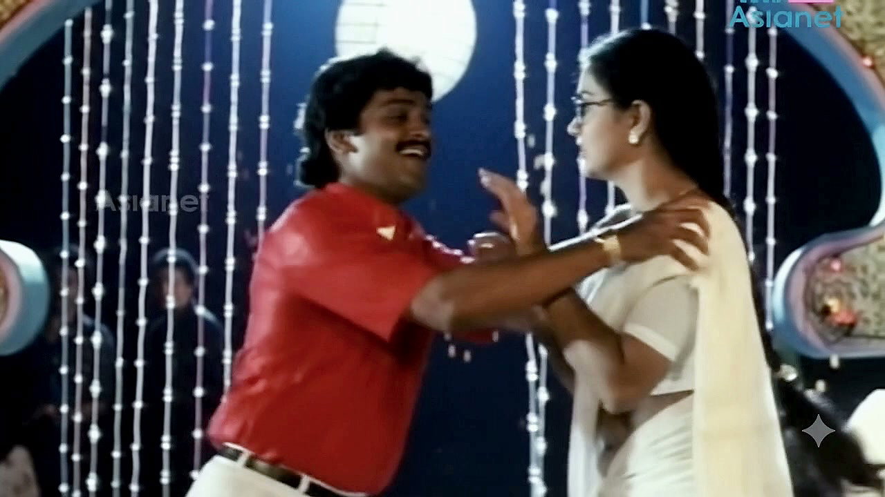 Urvashi Open Big Deep Navel show in White Saree 2