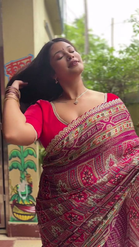 punjabi lady in red blouse and saree 2 2