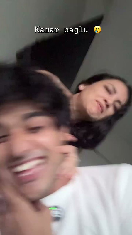 playing with gf’s navel in white dress 2 2