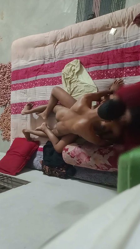 18 Year old Indian girl .Desi girl.Indian Desi Full Hindi hd vedio