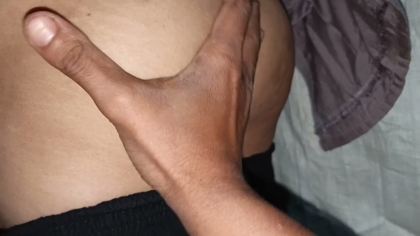 18 Years Old Desi Indian Beautiful Horniest My Step Sister, He Gave Me The Opportunity To Fuck Him Today