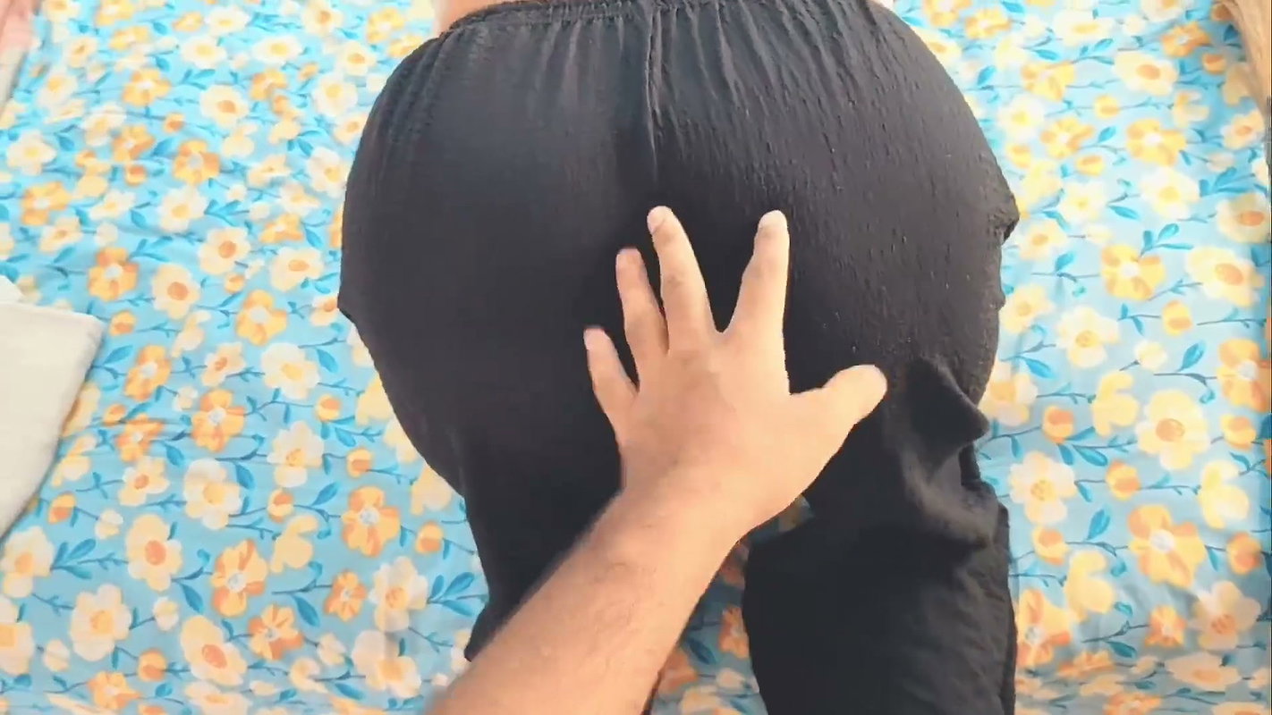Blazing thrusts awaken locked-out pleasure deep