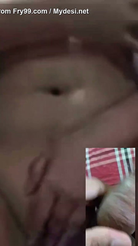 Deshi Bhabhi Romance with His Boyfriend in Video Call
