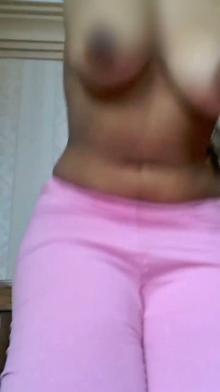 Desi Big Boobs & Armpit Bouncing