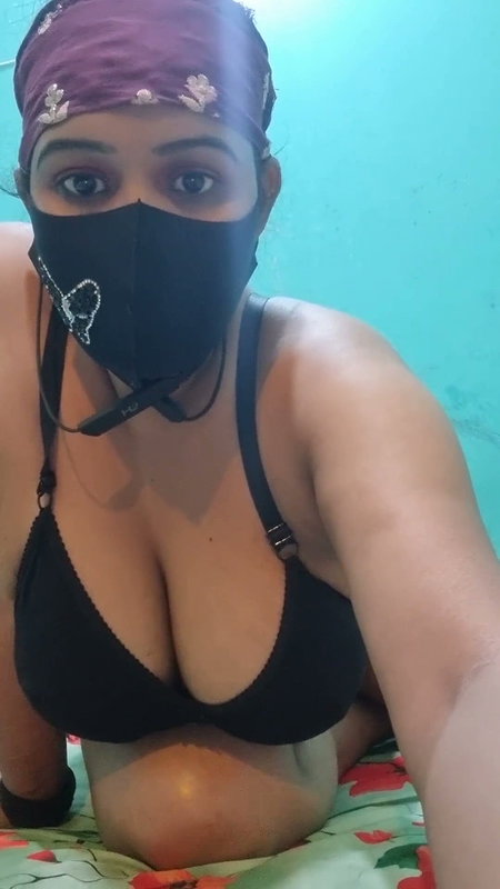 Desi Hot Girl sex solo video