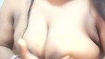 Desi sexy boudi using cucumber just becouse of she is not satisfied with begun