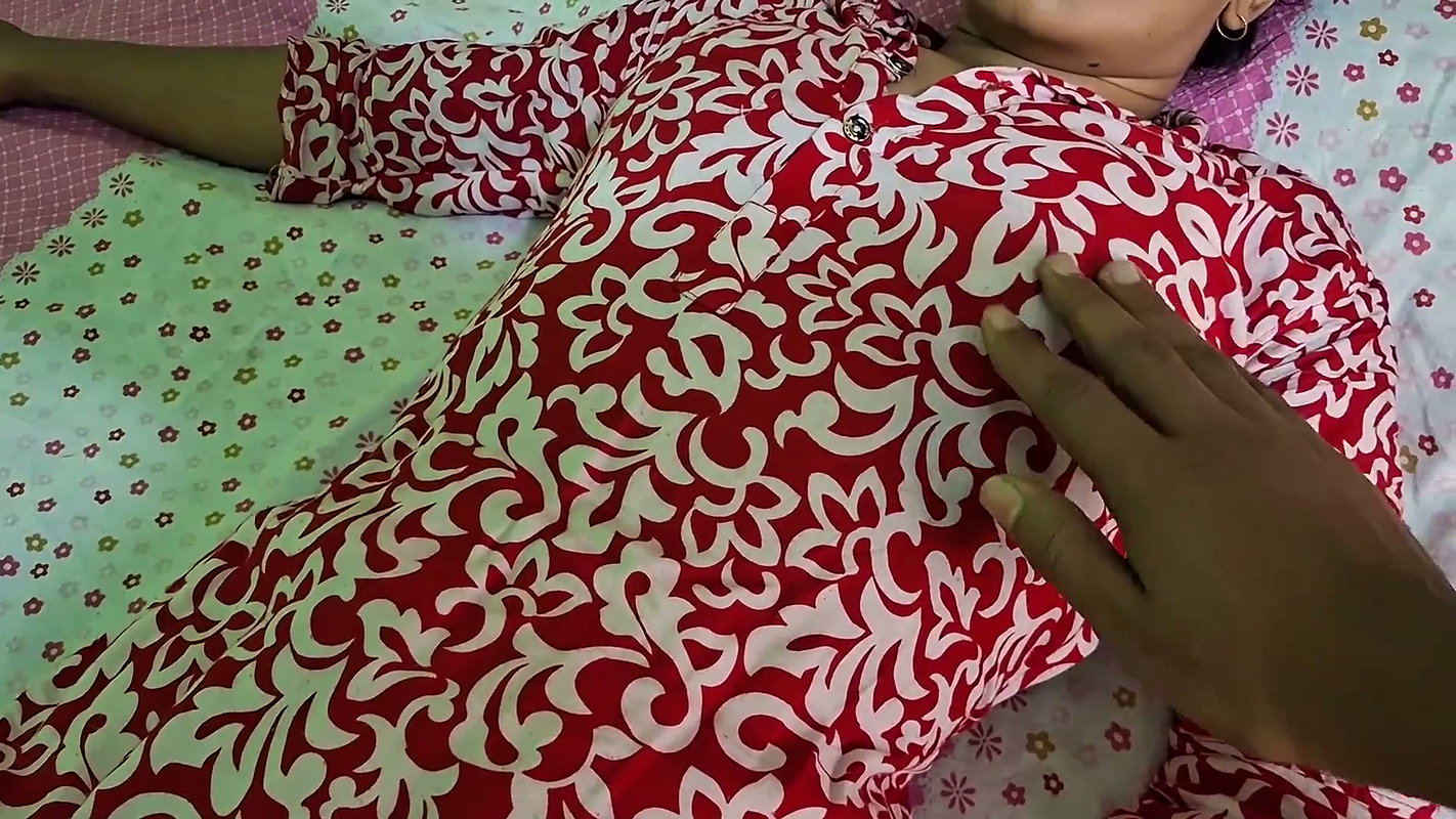 Desi Stepbrother holds stepsister’s mouth, they have sex Indian Bhabhi Hardcore Sex