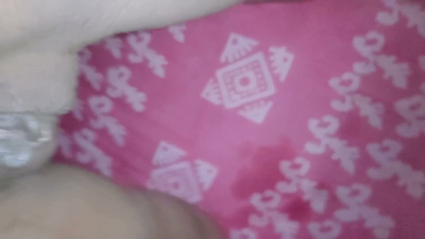 My elder stepsister shaved my pubic hair and sucked it