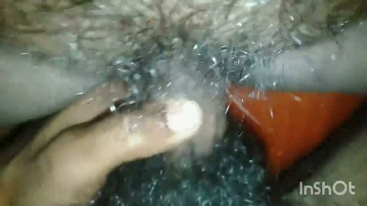 My girlfriend called me again today to fuck. My girlfriend is always crazy about fucking, hottv403