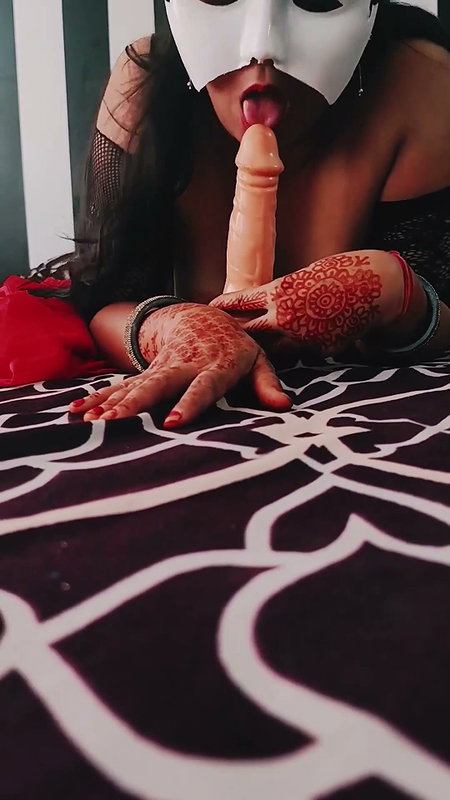 Bhabhi Is Totally in the Mood
