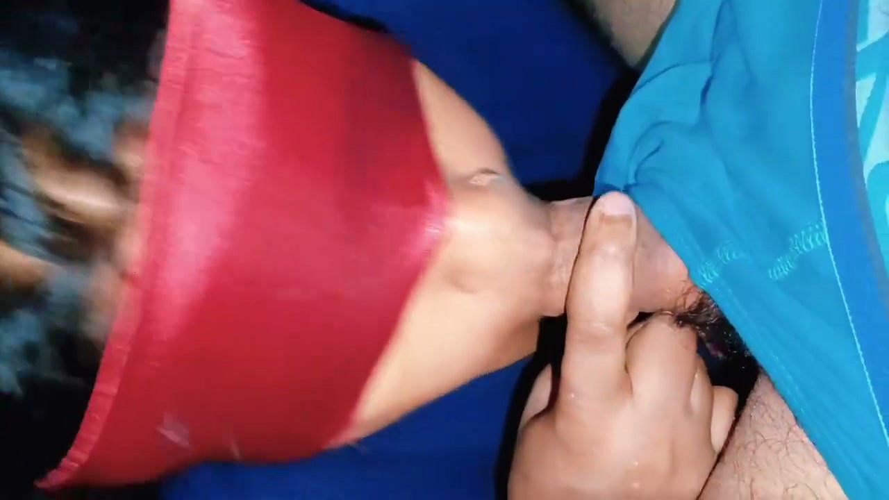 Desi sister in law inserted the dewar big penis inside her throat. Cumshot in mouth and indian bhabhi face fucking video