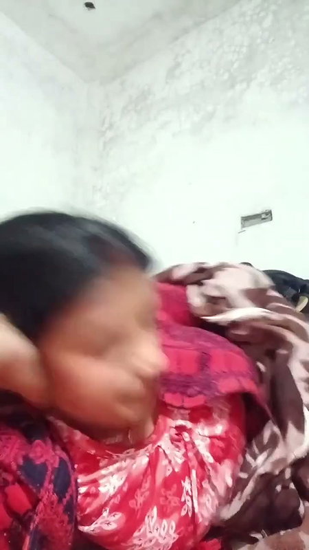 Fuck My Step Sister First Time . Her Pussy is very Tight and Nice . I’m very happy to fuck her
