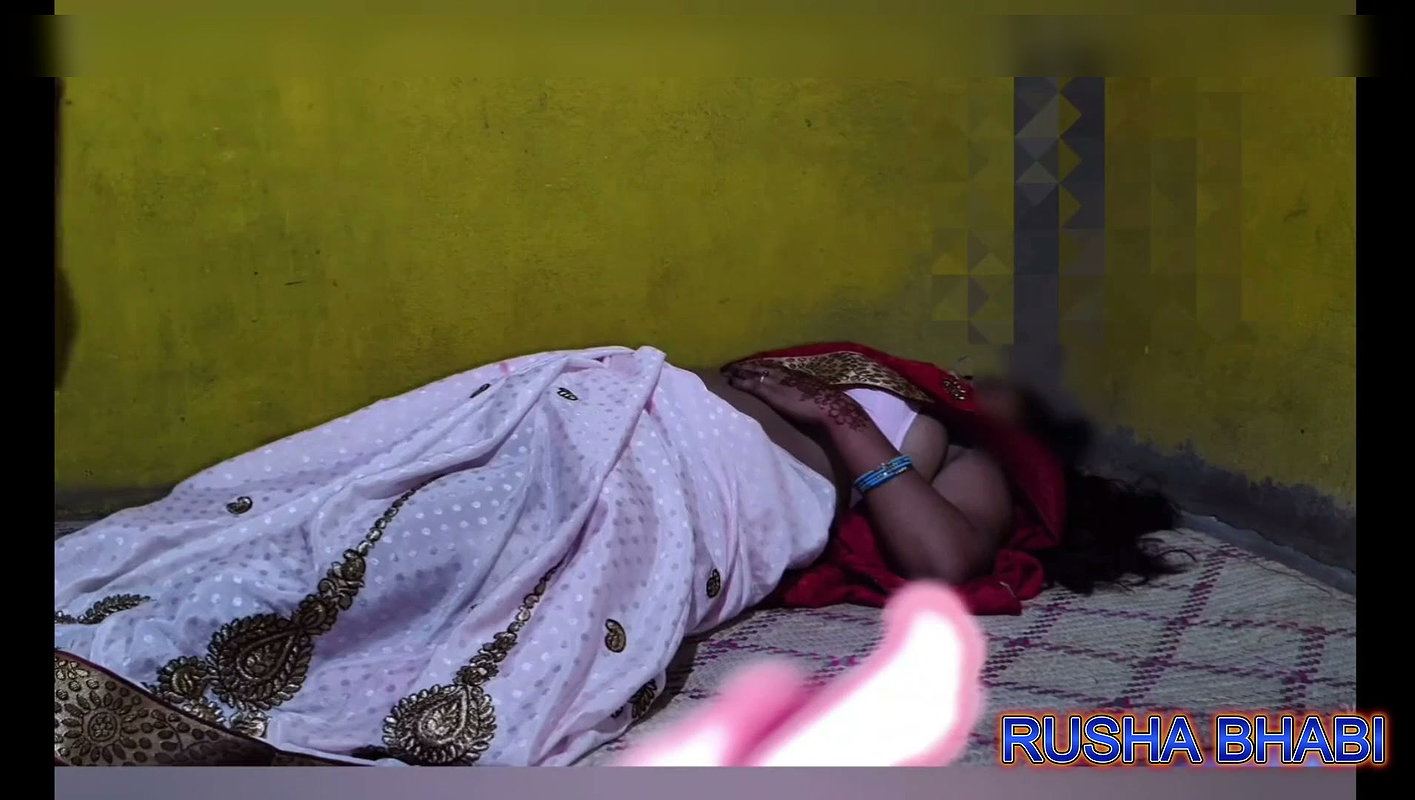 Horny Indian Bhabhi Desparate for Hardcore Sex with Husband’s Friend