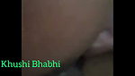 Khushi bhabhi apne devar chuswa rahi h… chut se pani nikal raha h