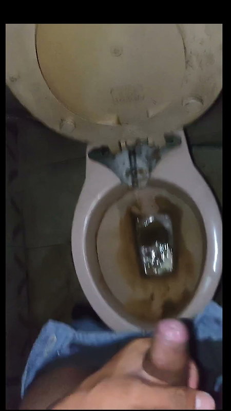 Masturbating in toilet and big cumshot