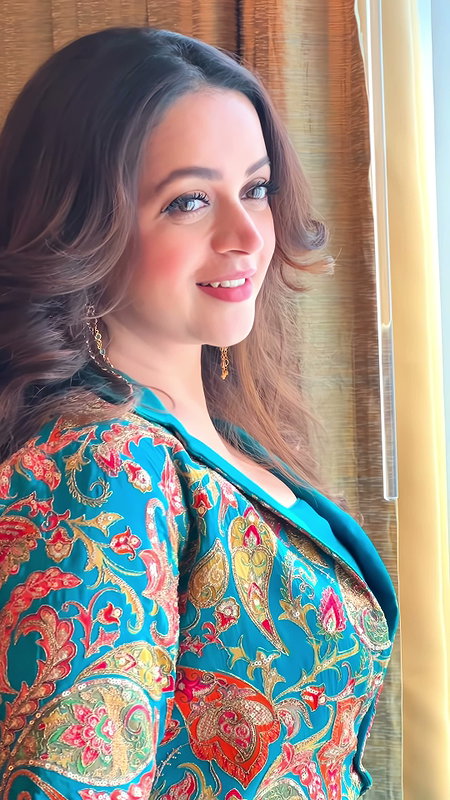MENON GLAM MILKY DIVA HQ SHOOT 22