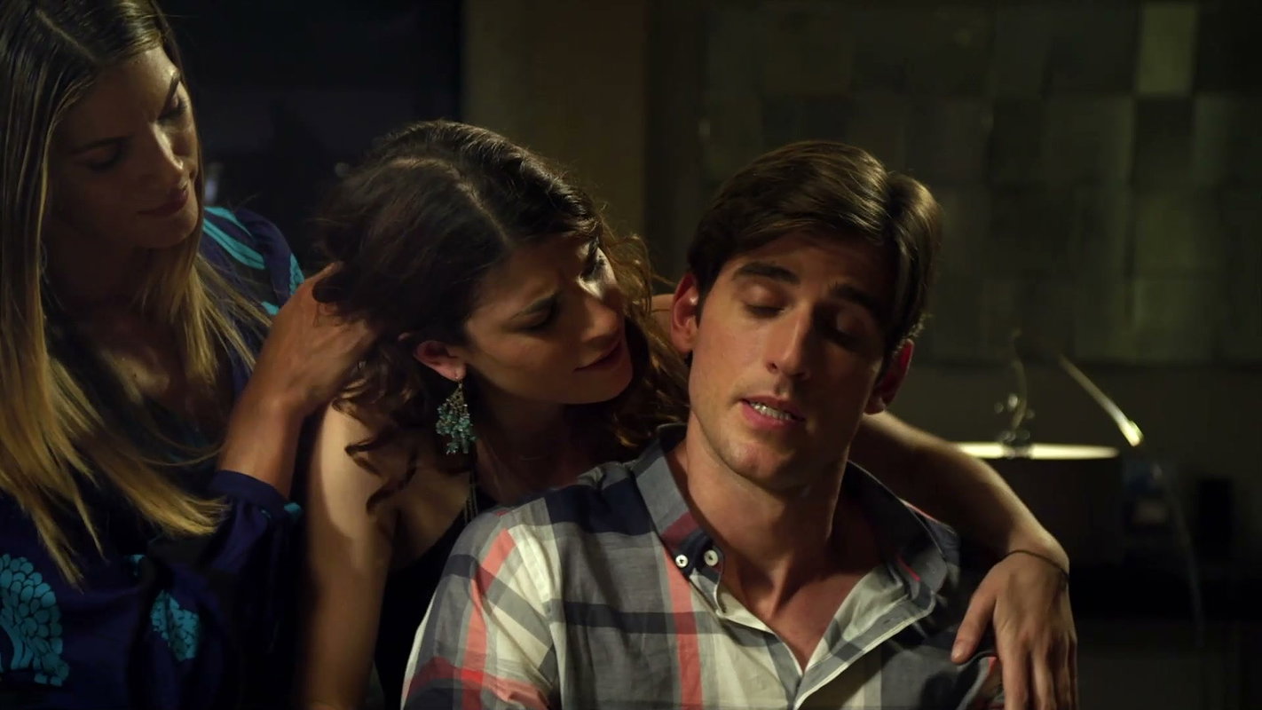 S01E13 all nudes – Ragan Brooks, Robin Sydney, Kristen Howe, Angel McCord 22