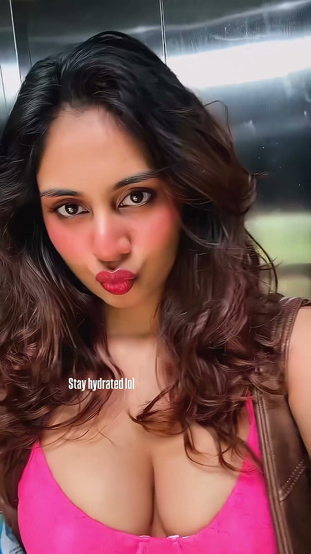 BANNATTI CUMWORTHY BEAUTY TEASE IN BRA CLEAVAGE VIEW HQ VIDEO 22