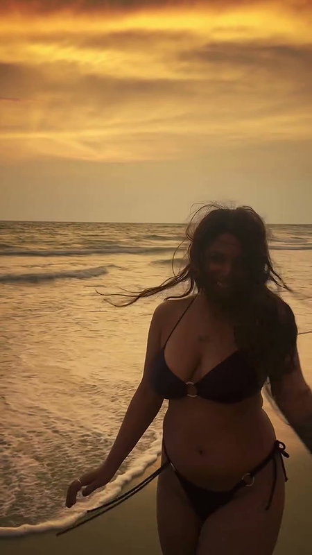 busty model in black bikini 22