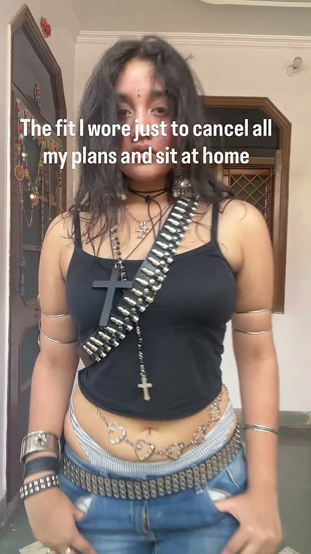 sexy bengli girl deep navel and tits in black top 22