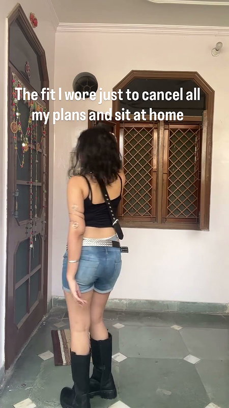 sexy bengli girl deep navel and tits in black top 22