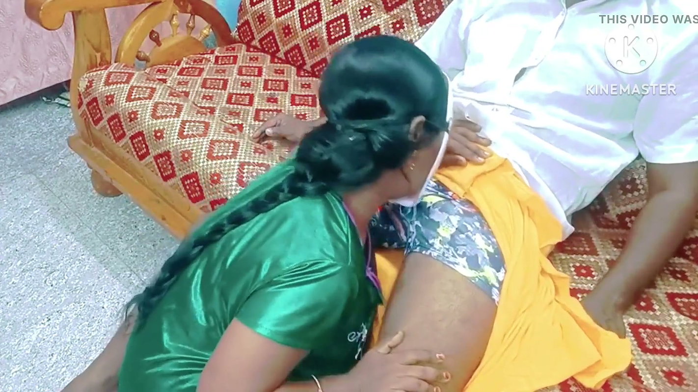 Unsatisfied Housewife Seduced Her Father in Law and Get Fucked by Him – Full Tamil Audio with Loud Moaning