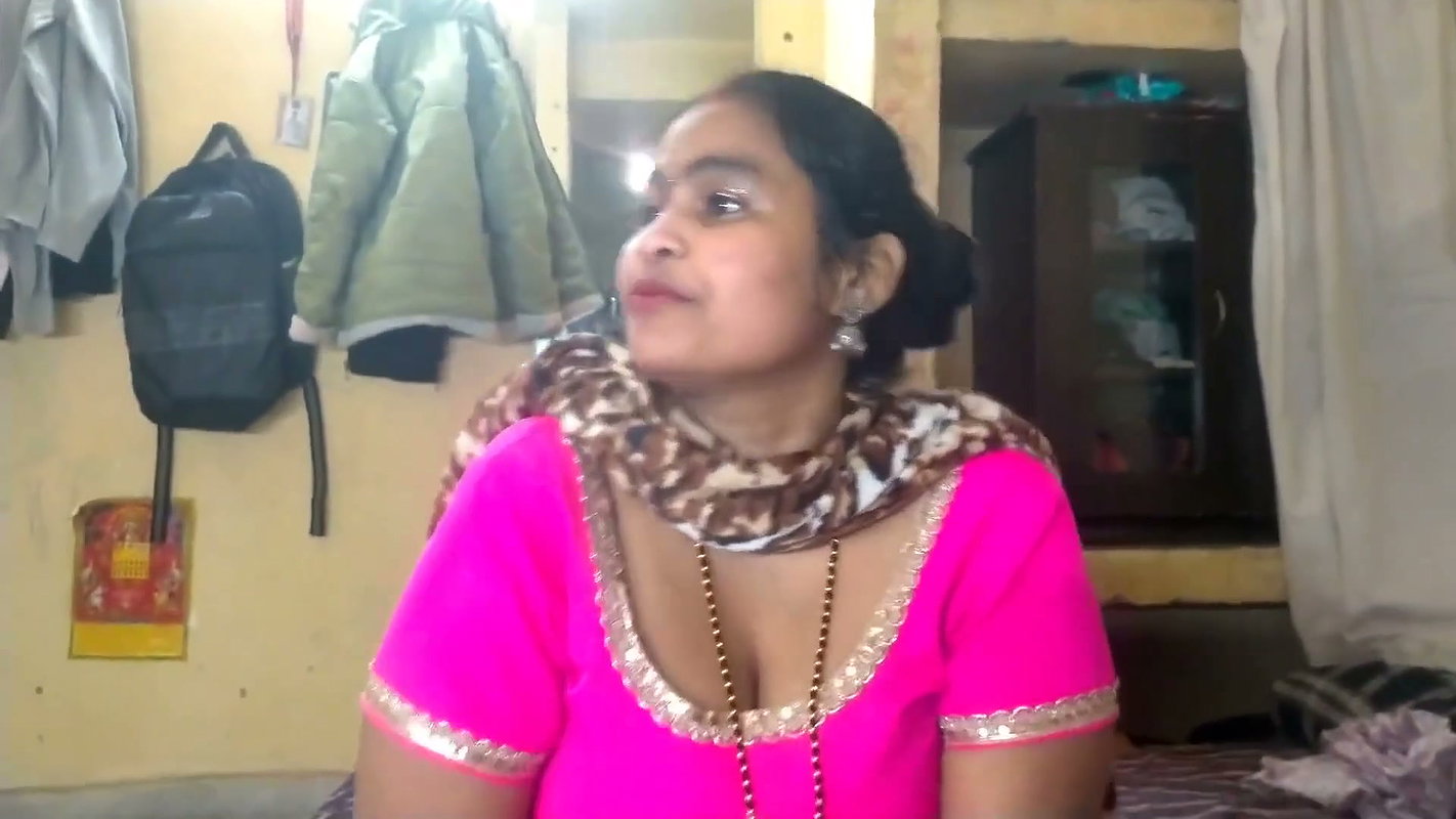Newly Married Bhabhi Fucked by Devar