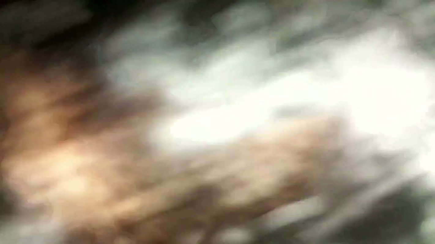 Tamil Desi Married Wife Sarla Hot Romance and Masti with Neighbor Young Boy at Midnight