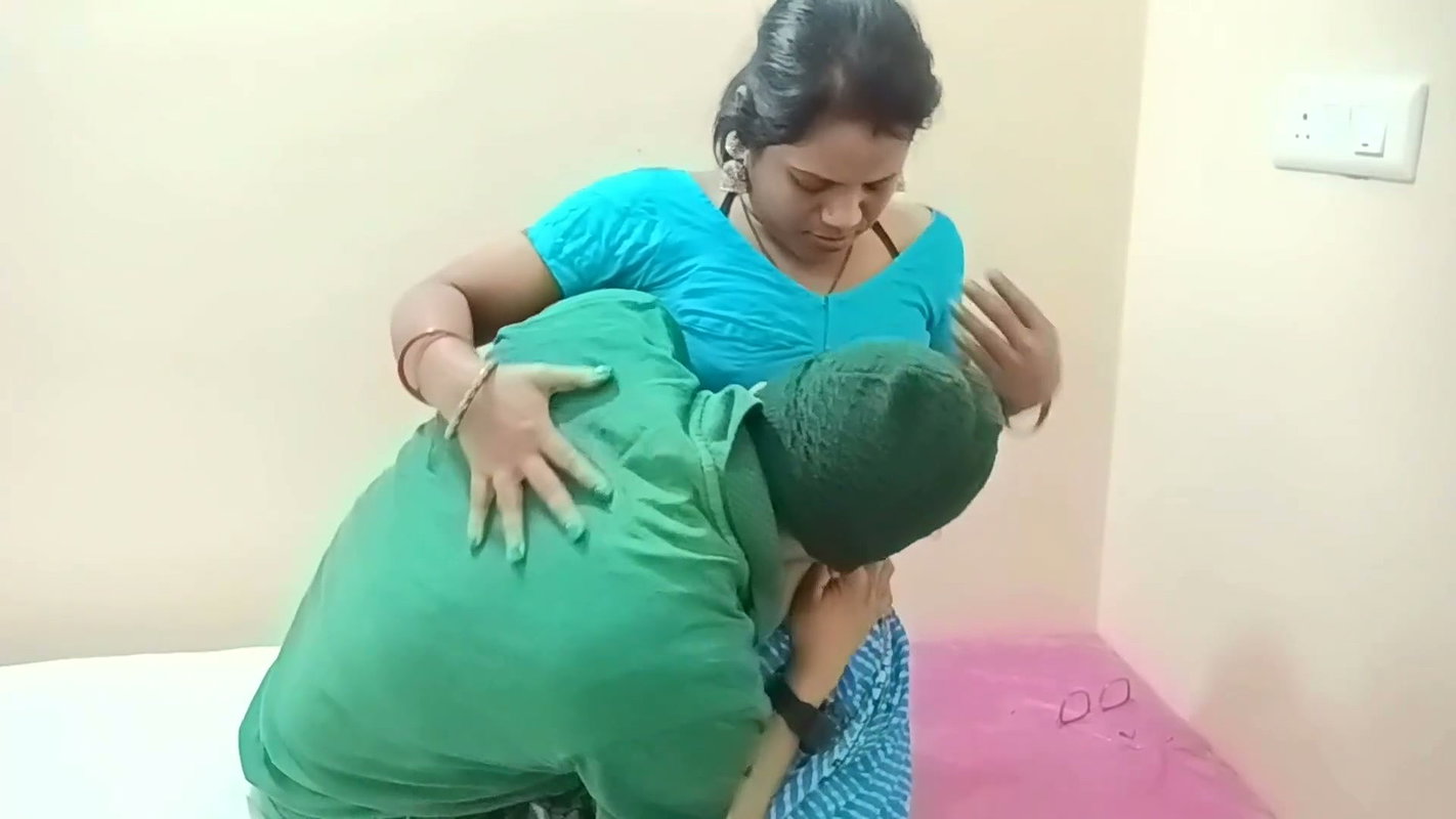Young Brother In Law Kissing and Fucking Sister in Law in Saree Before Writing Love Letter to Boyfriend