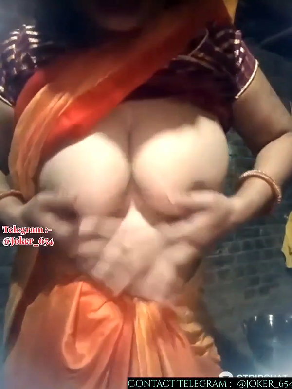 Nayna stripchat ticket show