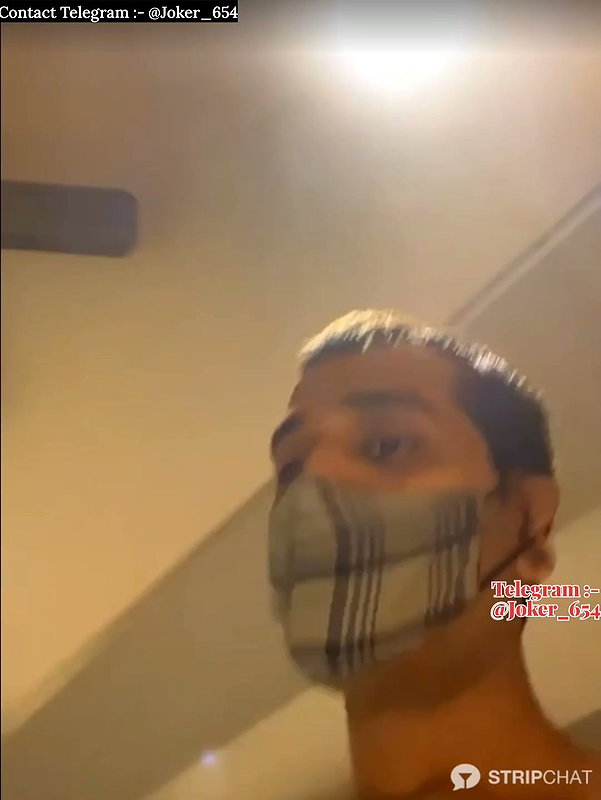 7Min stripchat ticket show