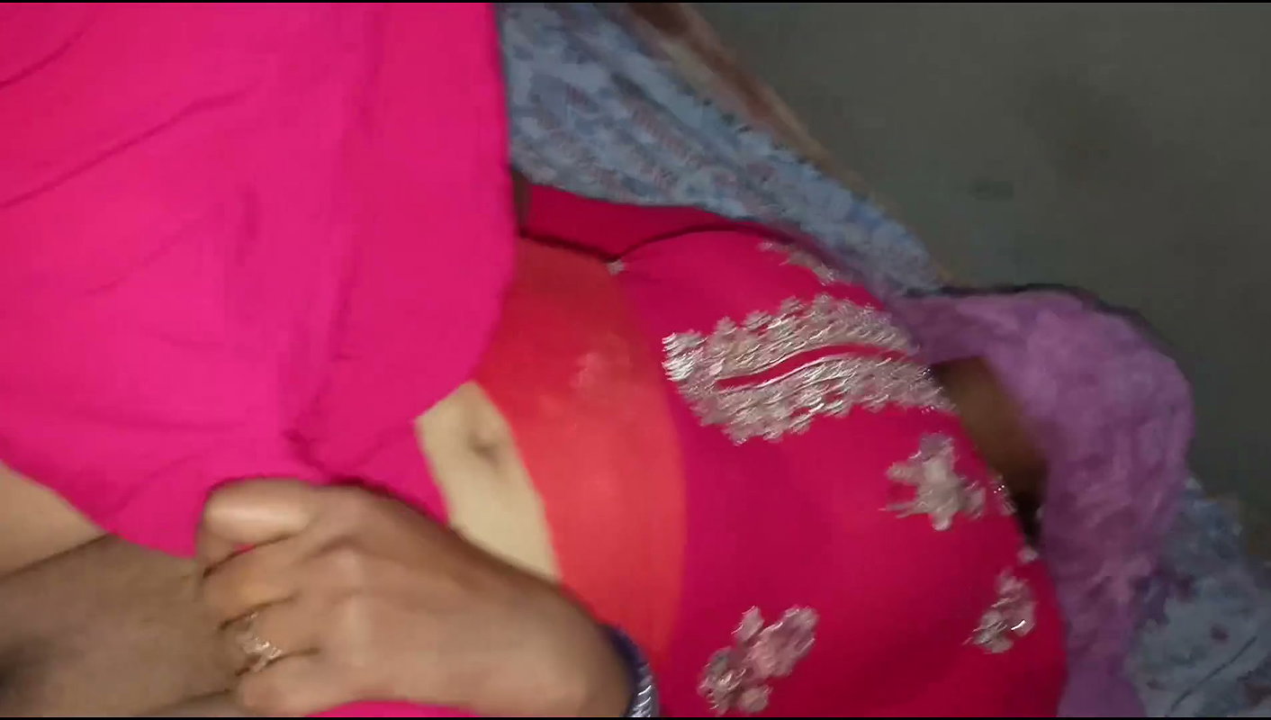 Desi style New Couple Viral Hardcore Fucking In the front of step sister